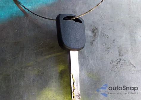 2010 Honda Odyssey Lx z USA, uszkodzony, nr VIN 5FNRL3H22AB042579